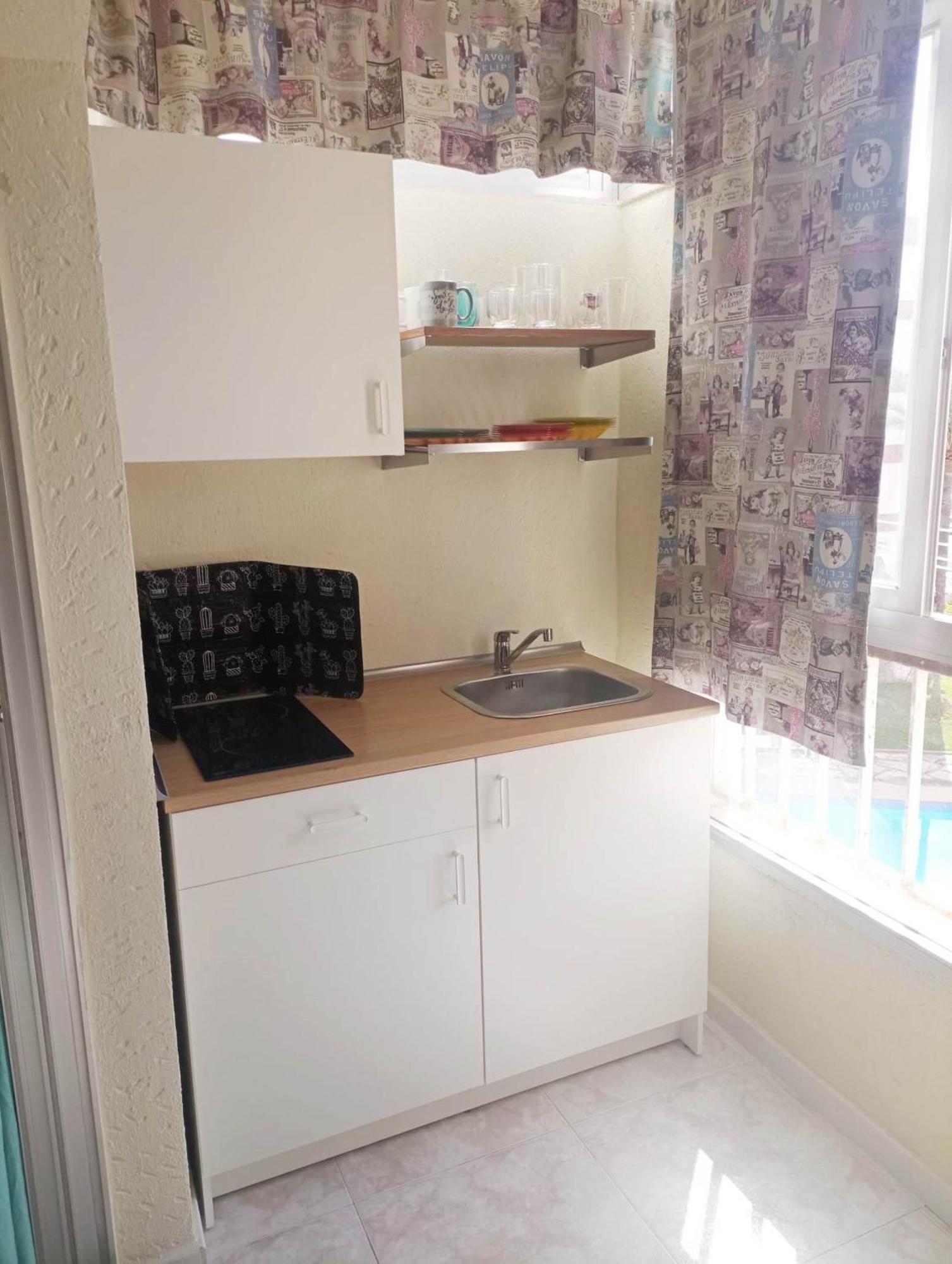 נרחה Bright Studio With Pool, Torrecilla Beach מראה חיצוני תמונה